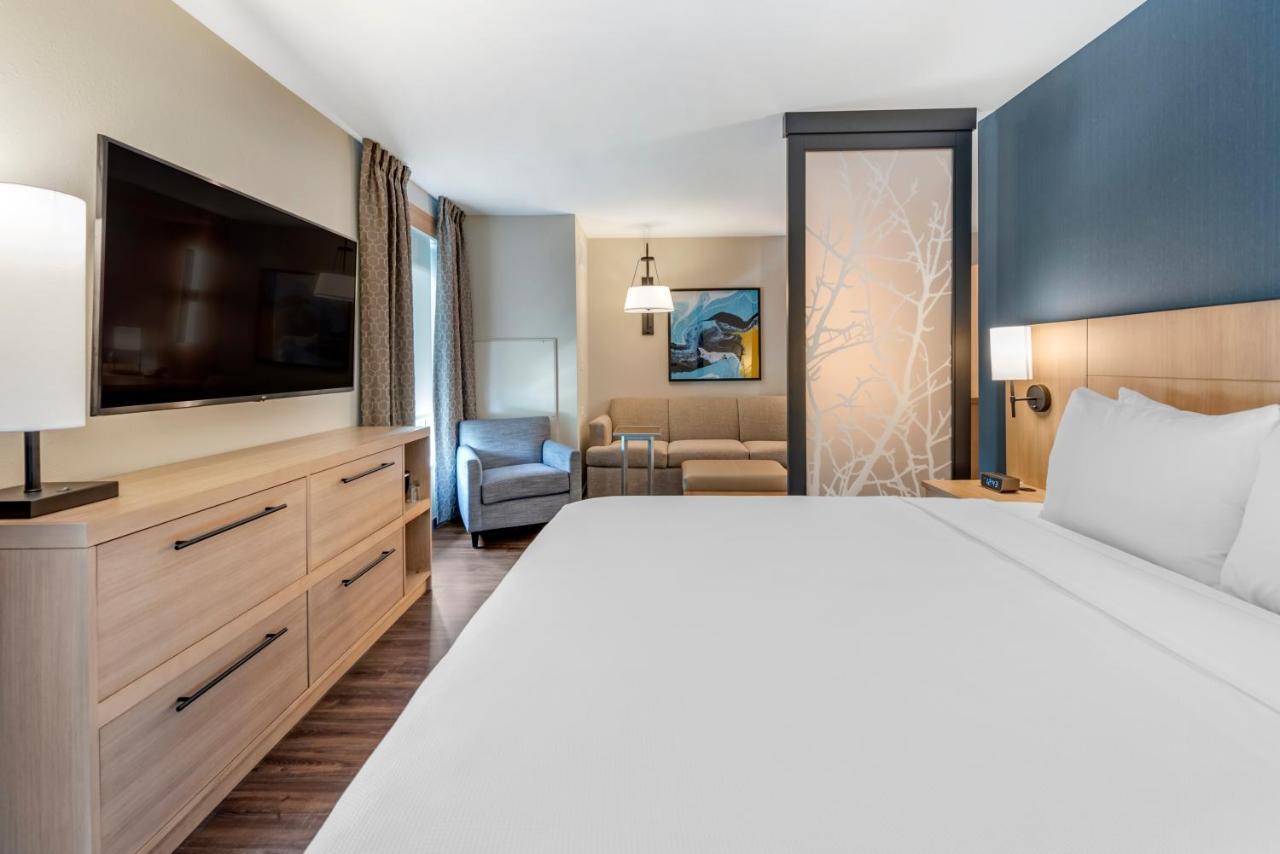 Hyatt Place Indianapolis Кармел Экстерьер фото