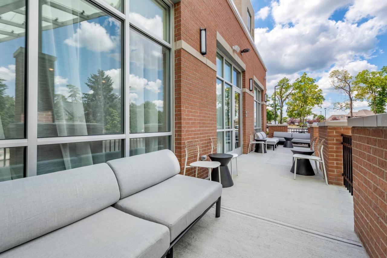 Hyatt Place Indianapolis Кармел Экстерьер фото
