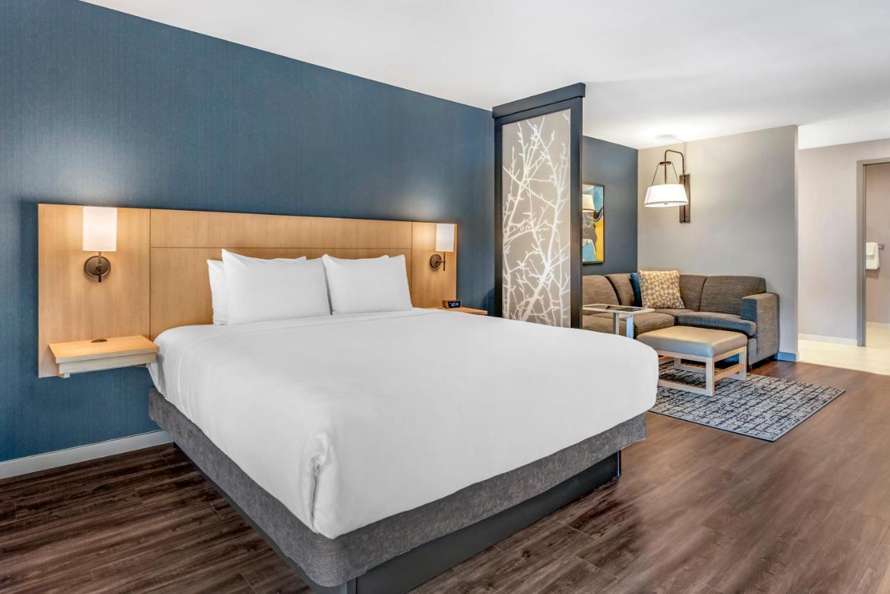 Hyatt Place Indianapolis Кармел Экстерьер фото