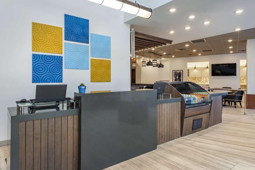 Hyatt Place Indianapolis Кармел Интерьер фото
